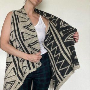 Dreamers Poncho Sleeveless Sweater Vest Cardigan  Aztec Southwestern Reversible